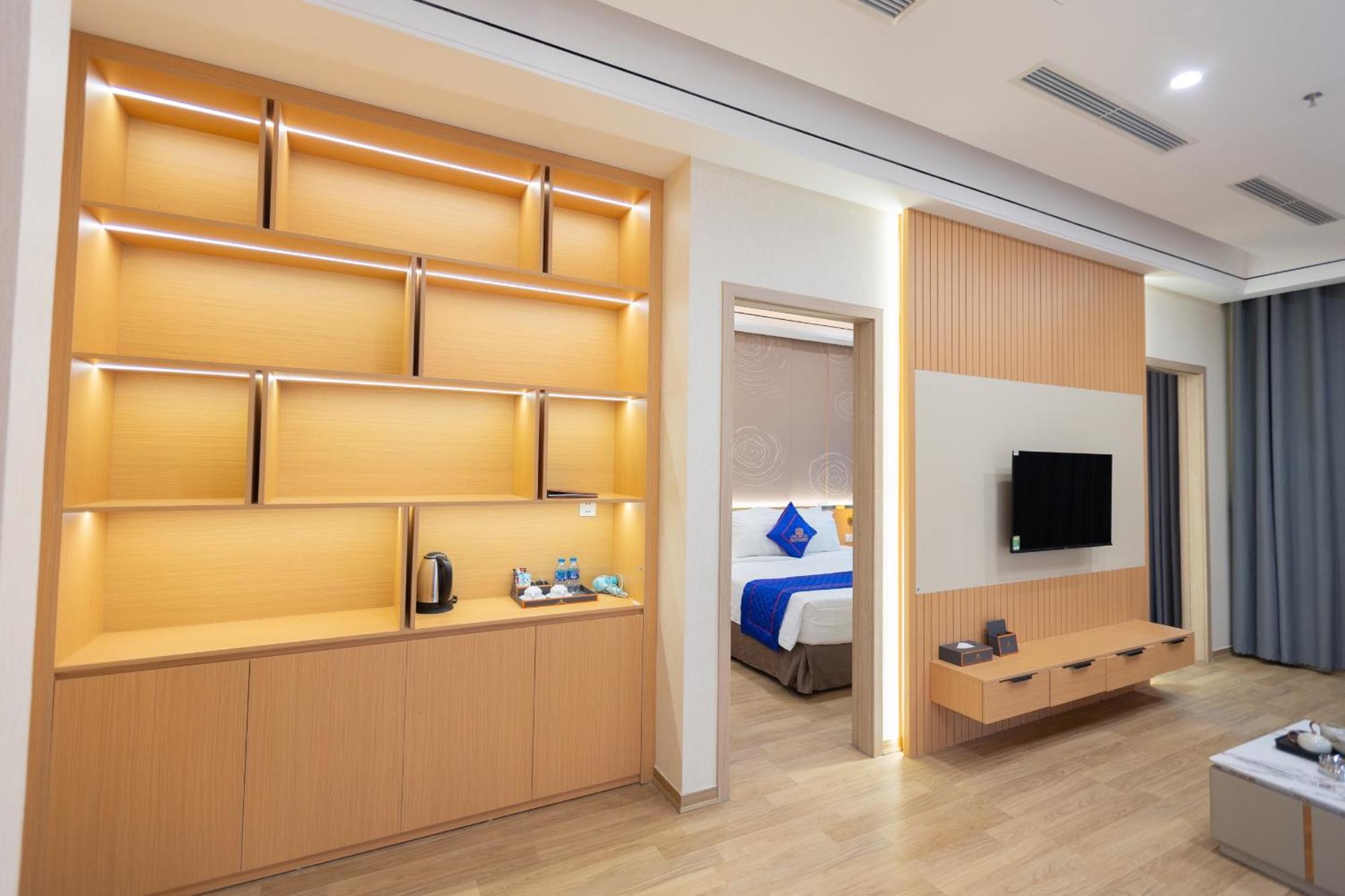 Sunshine Apartment Hotel Mong Cai Ngoại thất bức ảnh