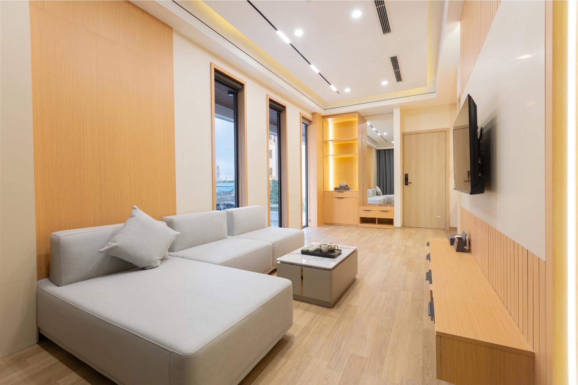 Sunshine Apartment Hotel Mong Cai Ngoại thất bức ảnh