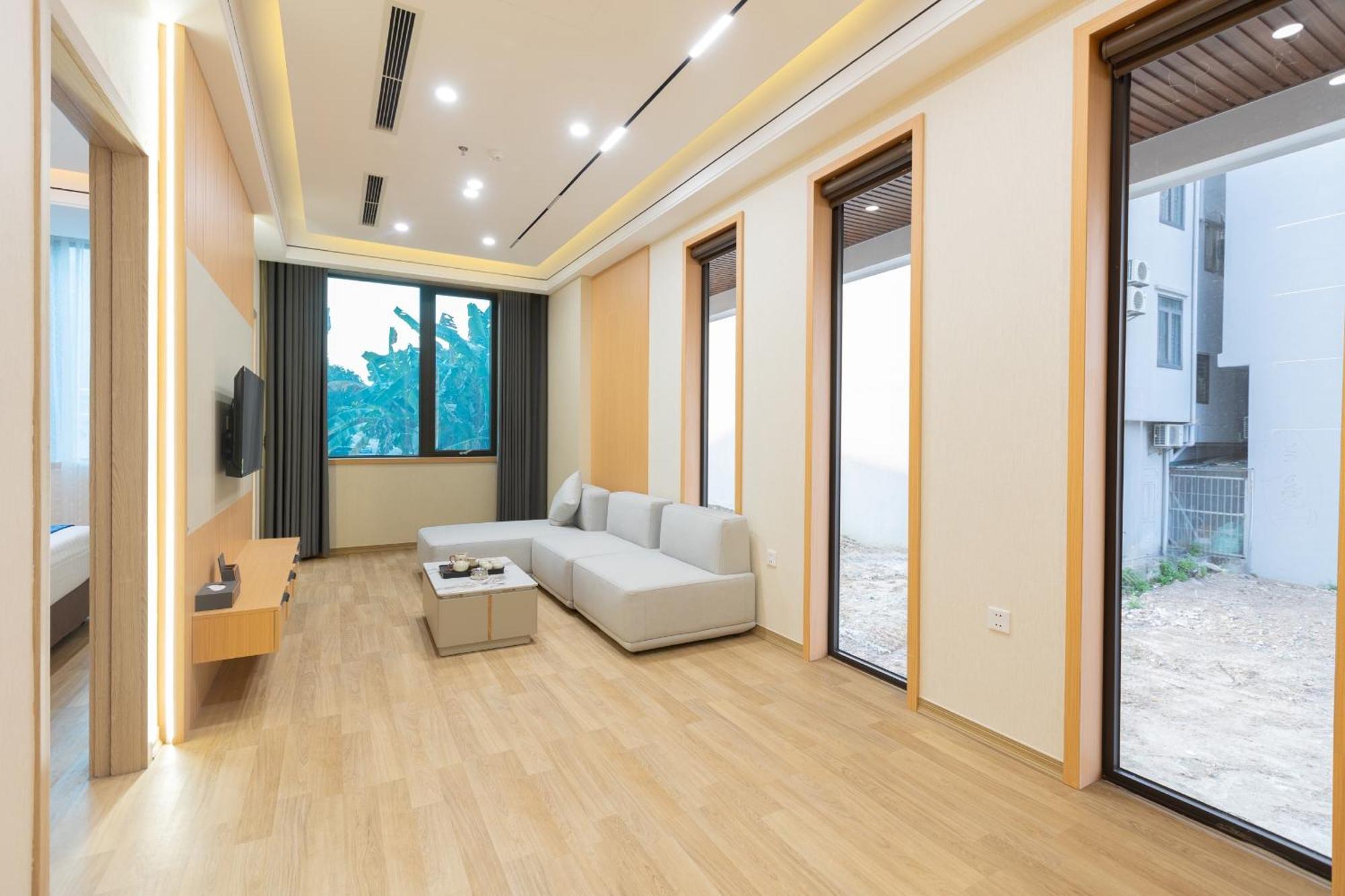 Sunshine Apartment Hotel Mong Cai Ngoại thất bức ảnh